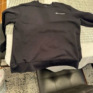 Champion Men's Black Crewneck Sweater